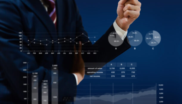 【Money Forward クラウド】ビジネスマンが知っておくべきことを解説した記事の監修